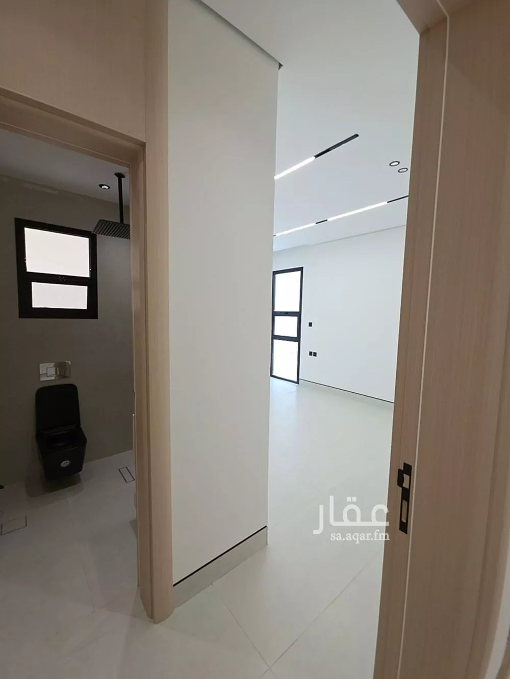 فيلا 8 غرف في النرجس 22