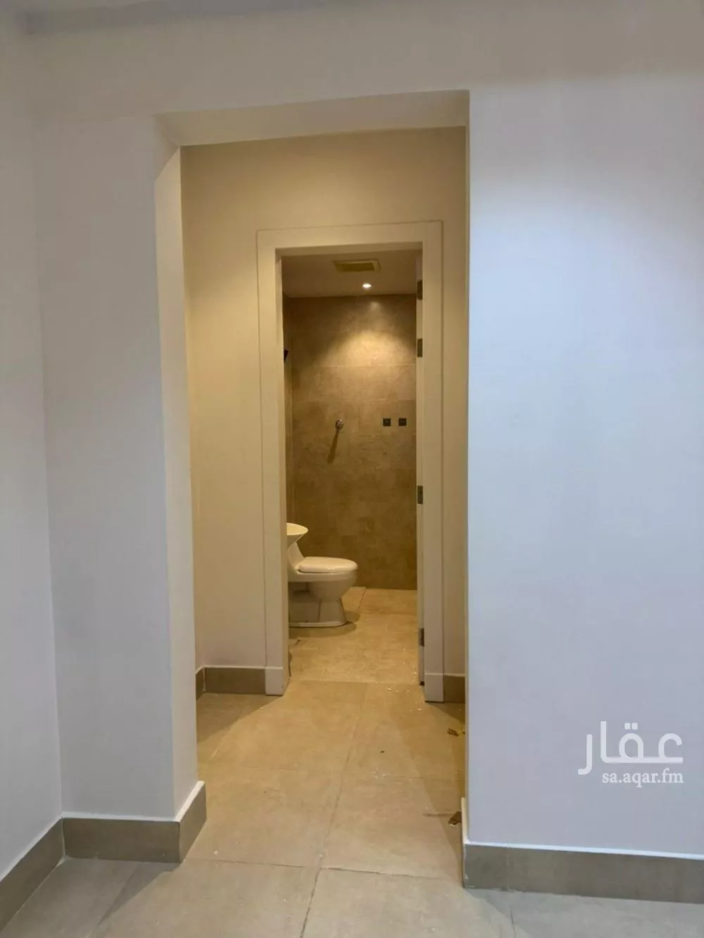 5 bedroom villa in Al Aridh 24