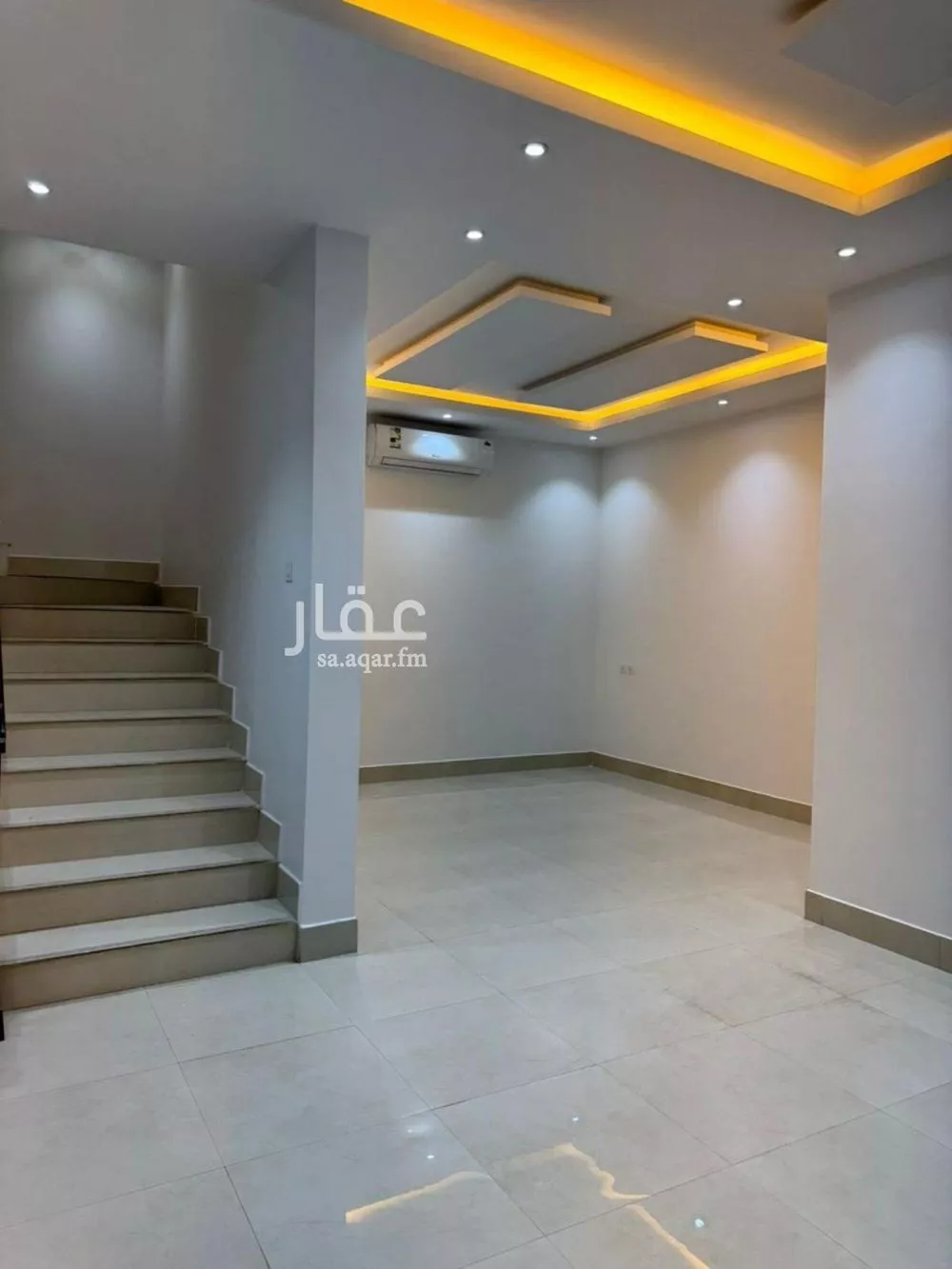 5 bedroom villa in Al Aridh 5