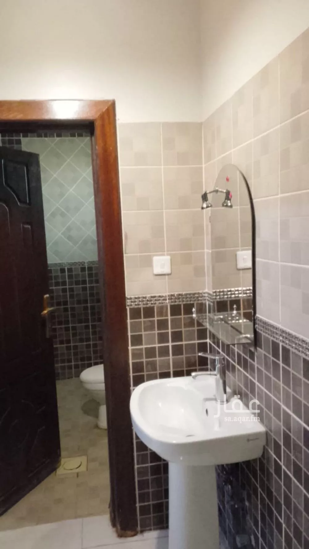 فيلا 9 غرف في ظهرة البديعة 14