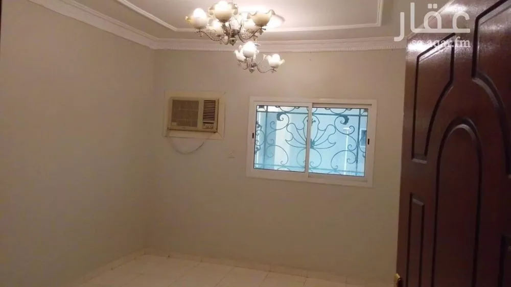 فيلا 9 غرف في ظهرة البديعة 4