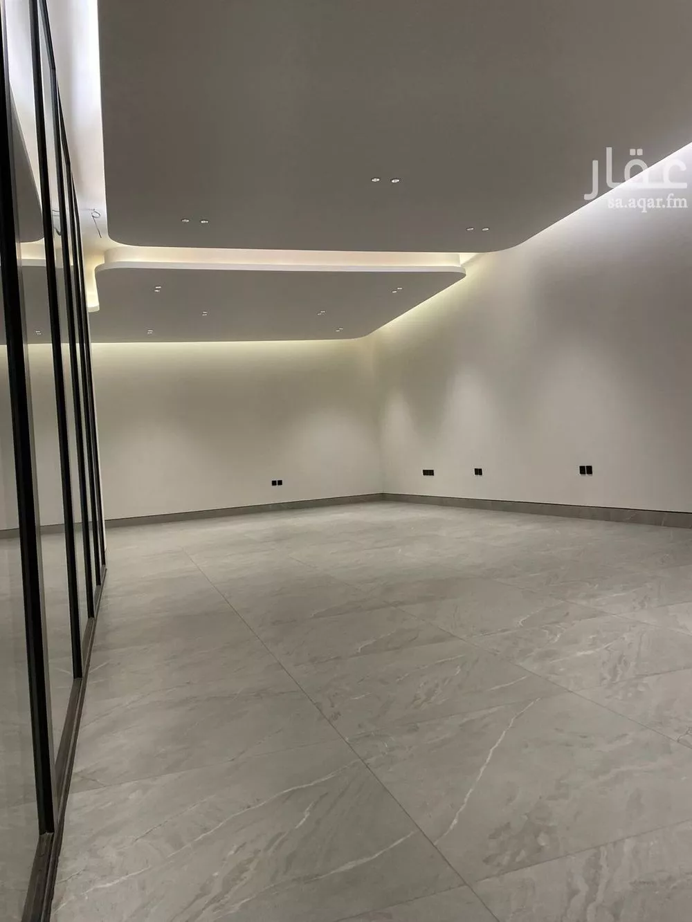 8 bedroom villa in Al Malqa 10