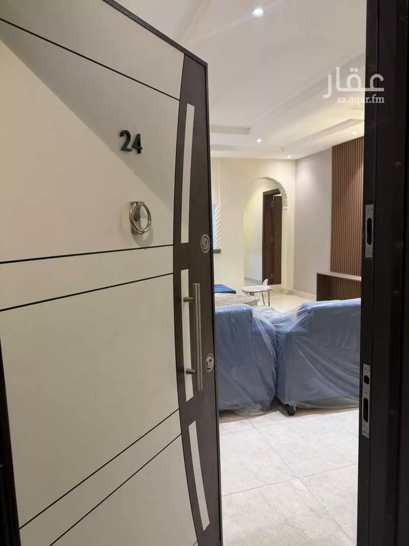 5 bedroom apartment in Prince Abdulmajeed 16