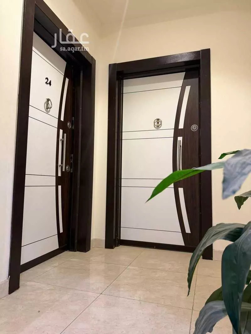 5 bedroom apartment in Prince Abdulmajeed 10