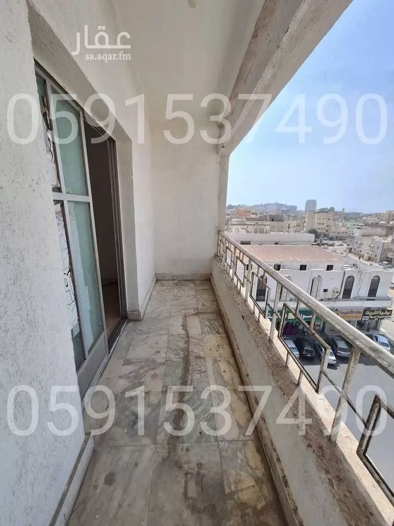 شقة 2 غرف في الرويس 8