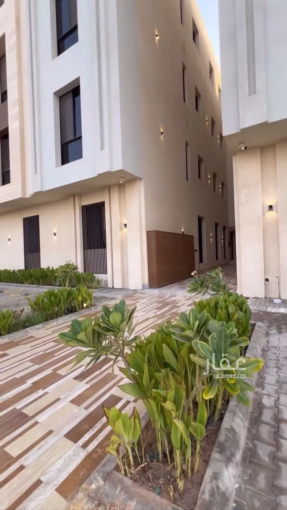 شقة 3 غرف في العارض 8