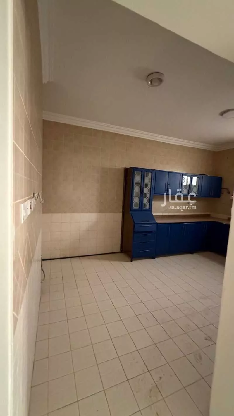 فيلا 12 غرف في النرجس 3