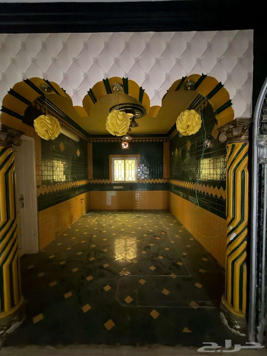 فيلا 9 غرف في الأجواد 4