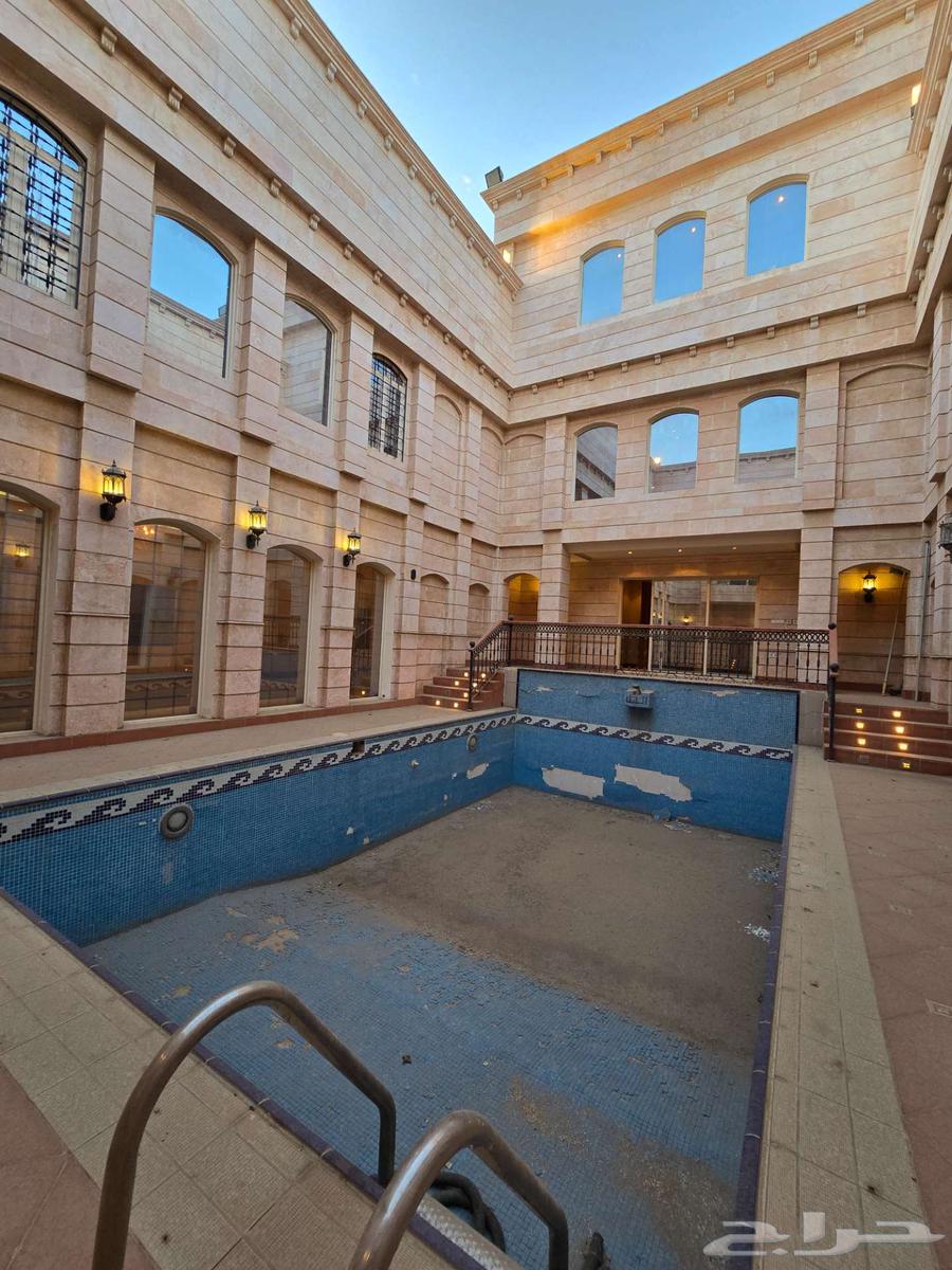 فيلا 9 غرف في السلامة 15