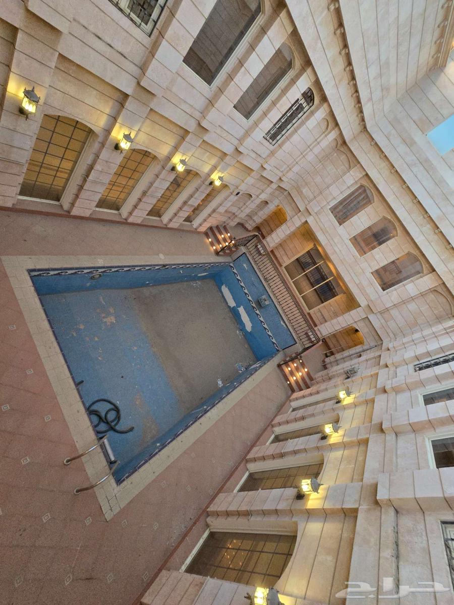 فيلا 9 غرف في السلامة 17