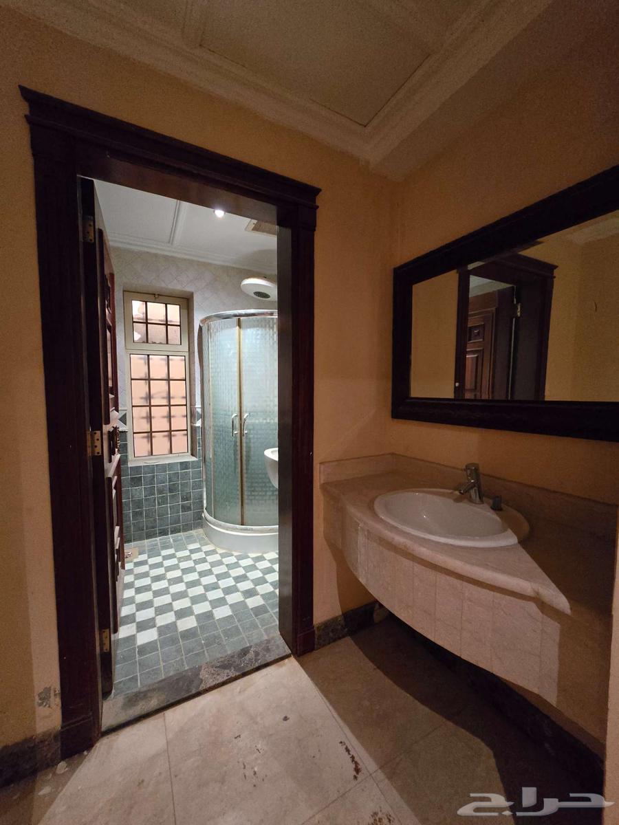 فيلا 9 غرف في السلامة 3