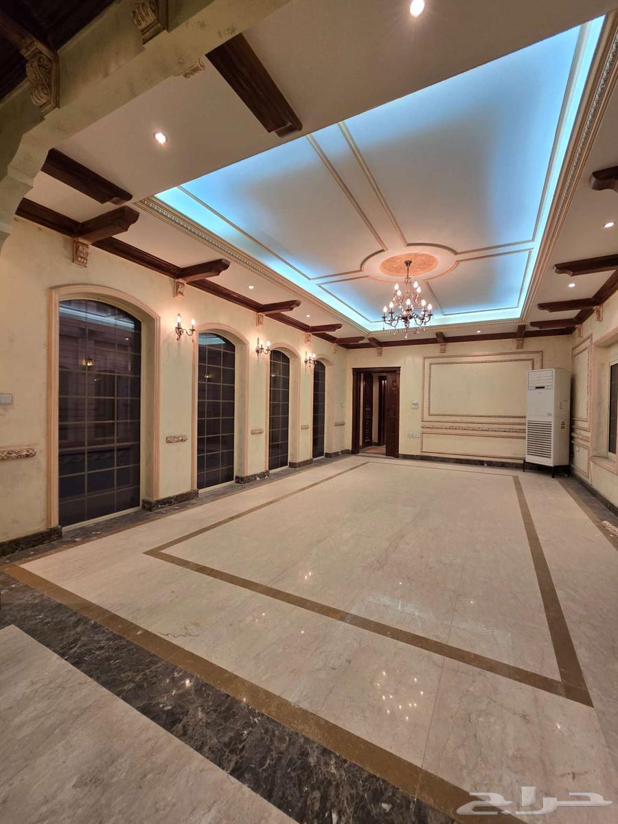 فيلا 9 غرف في السلامة 4