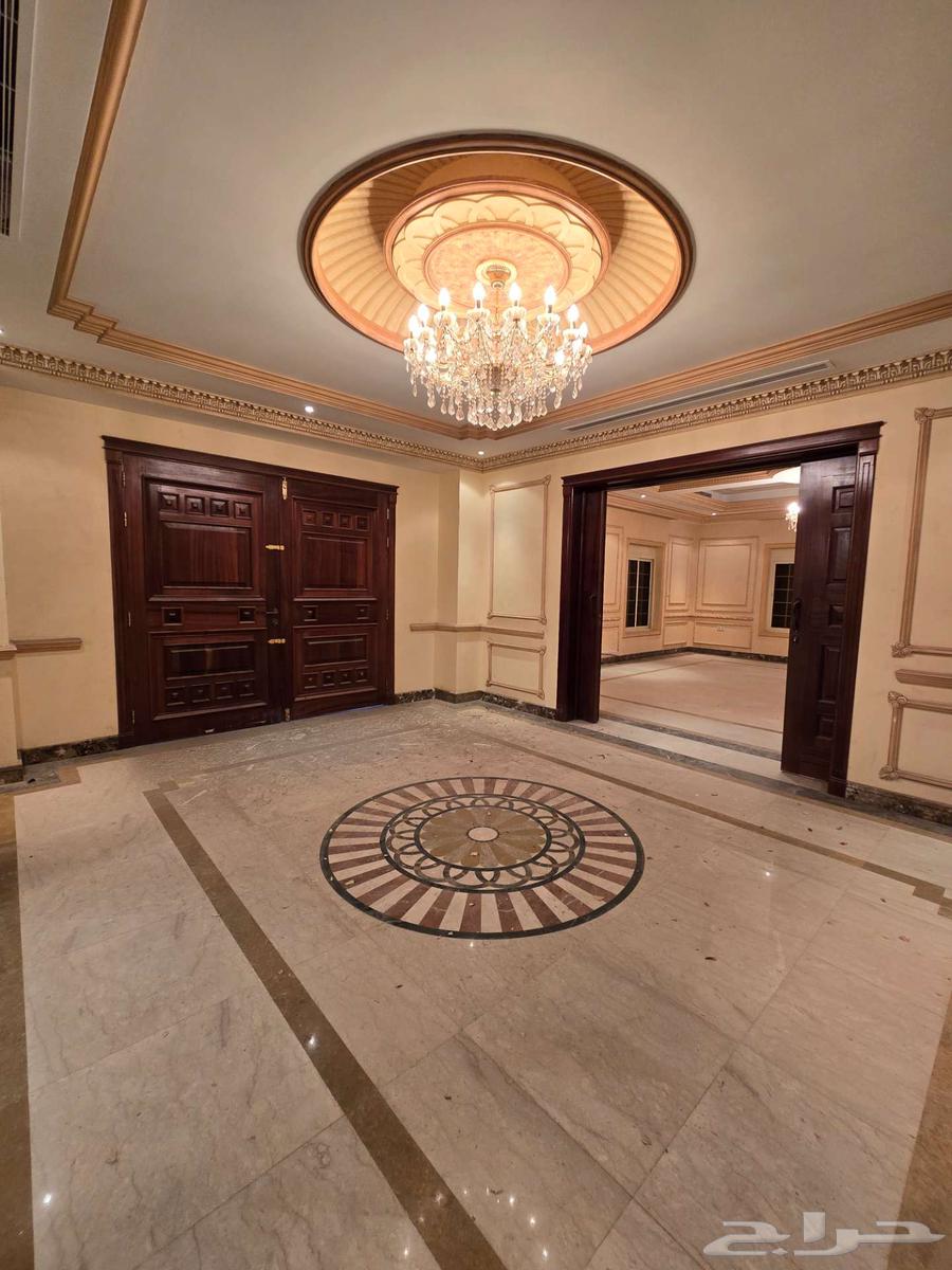 فيلا 9 غرف في السلامة 10