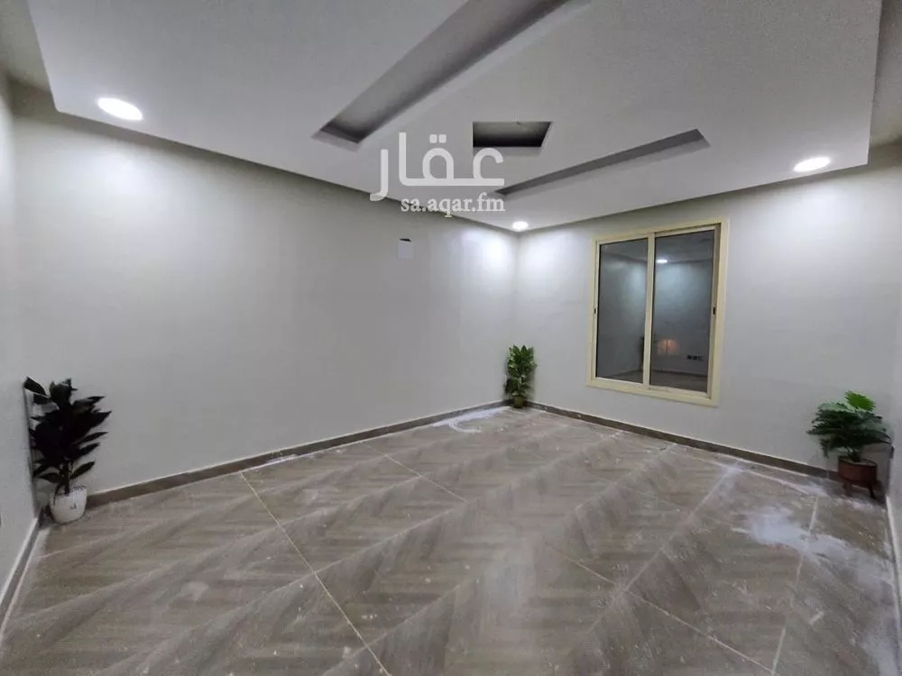 شقة 5 غرف في الشعلة 8