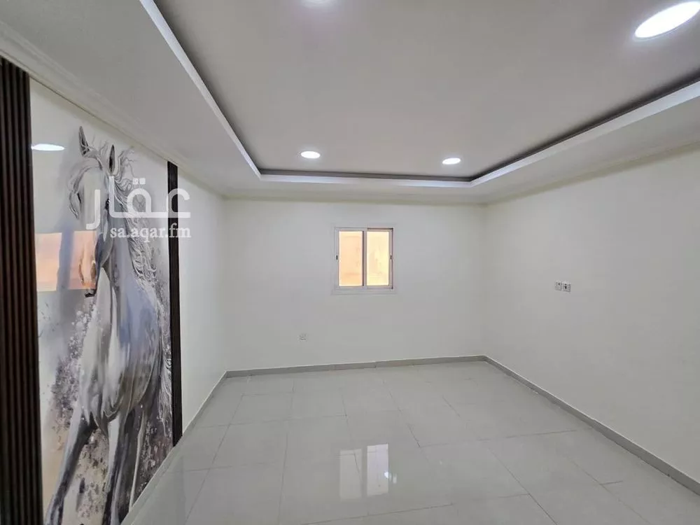 شقة 4 غرف في النور 18