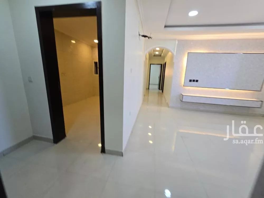 شقة 4 غرف في النور 24