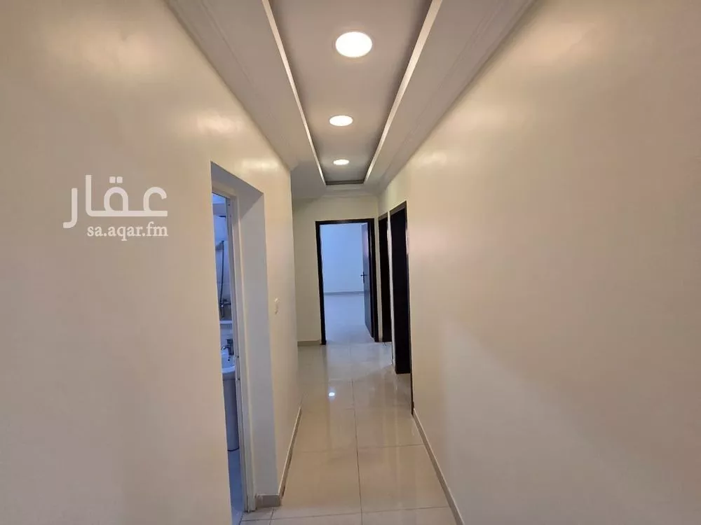 شقة 4 غرف في النور 9