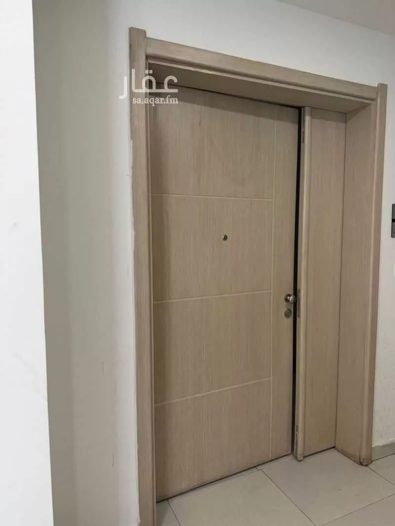 شقة 9 غرف في الفرسان 4