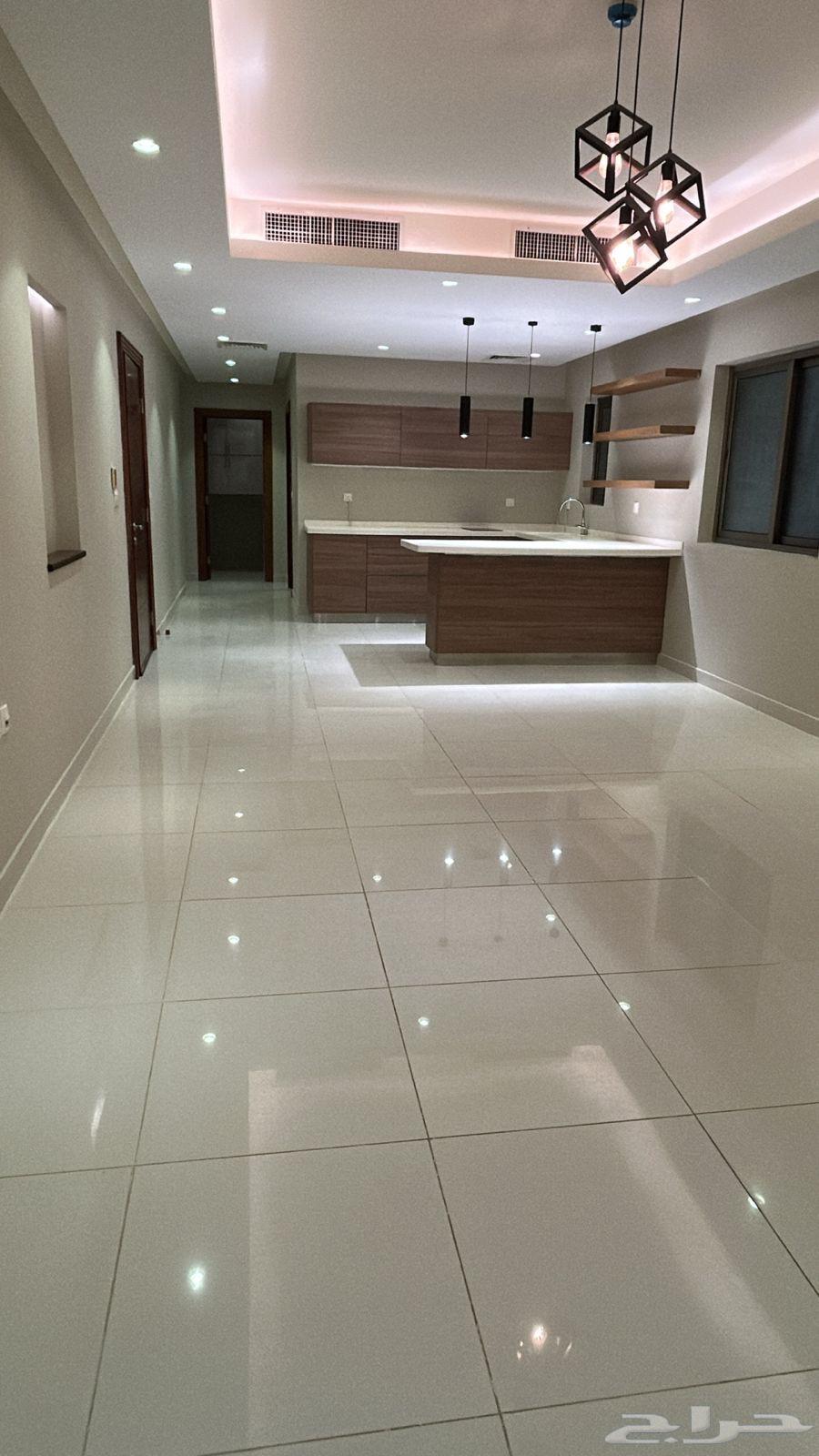 شقة 5 غرف في الجامعة 4