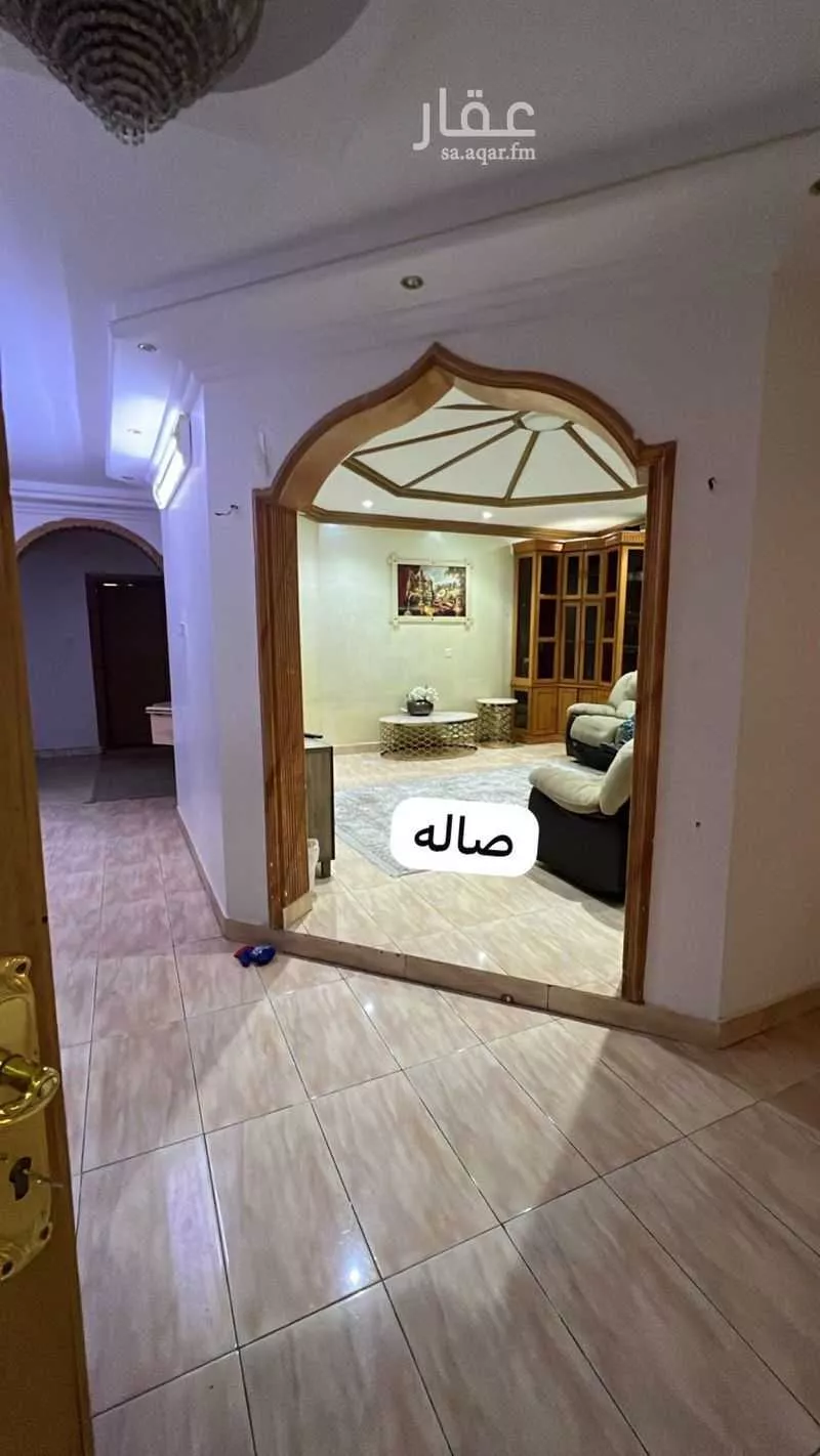 فيلا 6 غرف في الزهرة 2