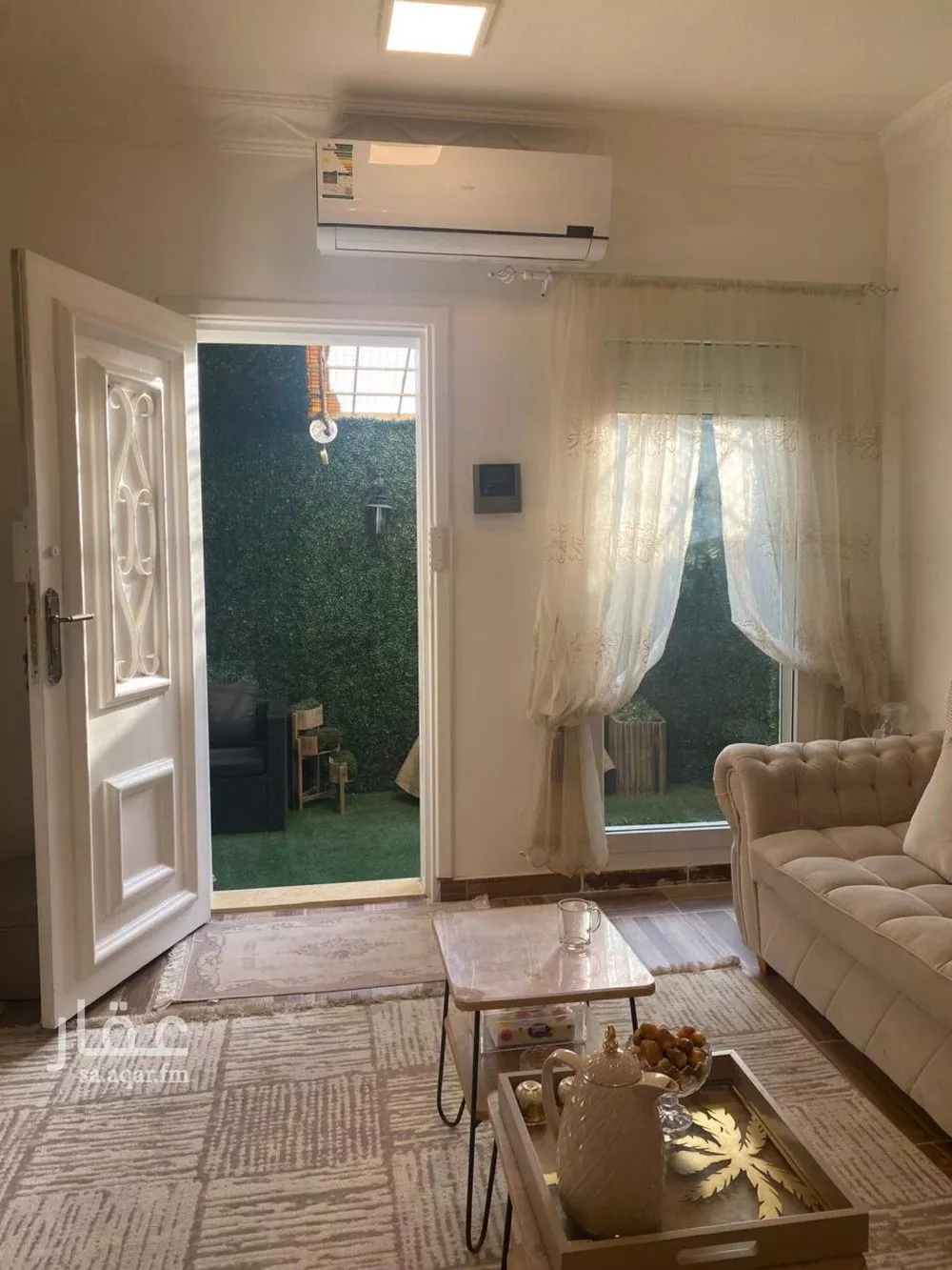 شقة 4 غرف في العقيق 13