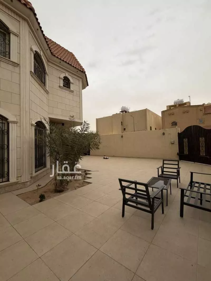 8 bedroom villa in Al Yarmouk 2