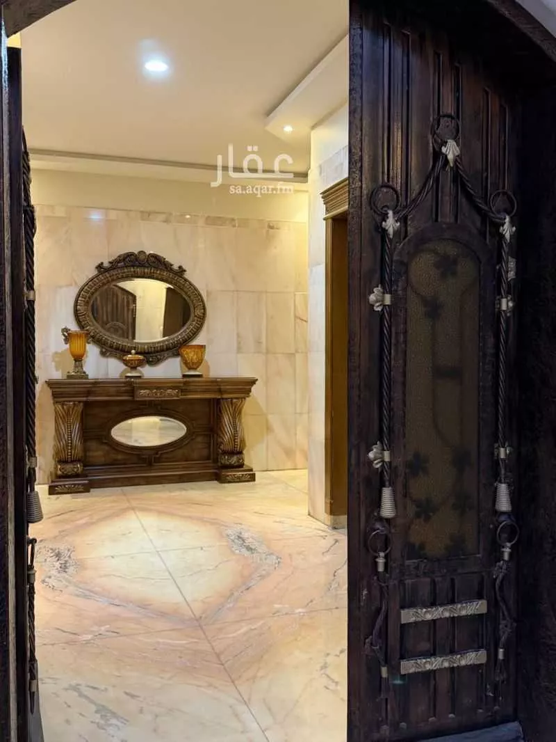 8 bedroom villa in Al Yarmouk 4