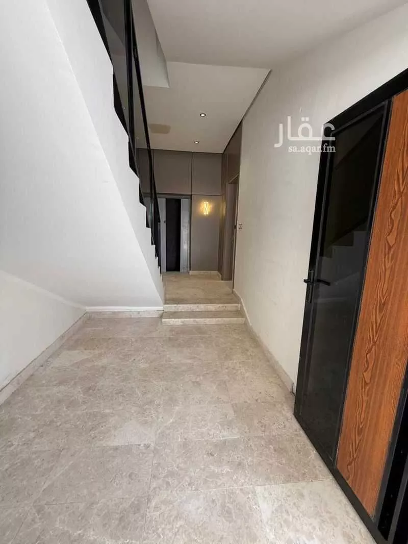 6 bedroom apartment in Ash Shulah 2