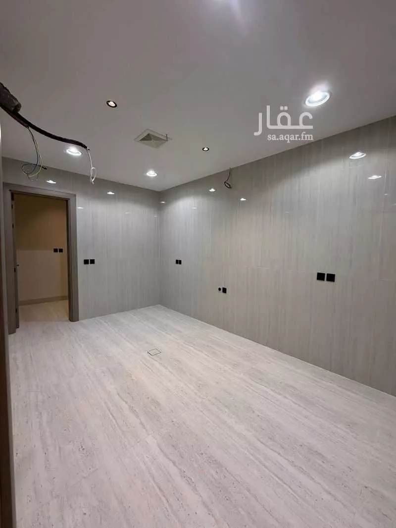 6 bedroom apartment in Ash Shulah 15