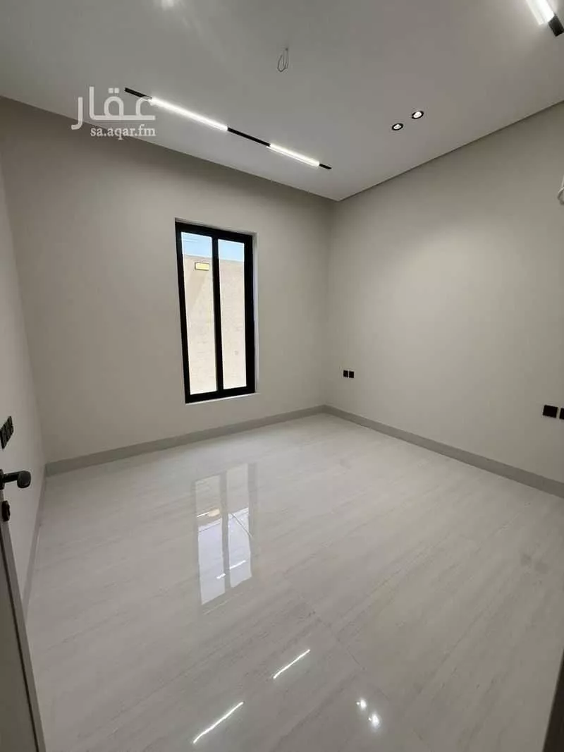 6 bedroom apartment in Ash Shulah 5