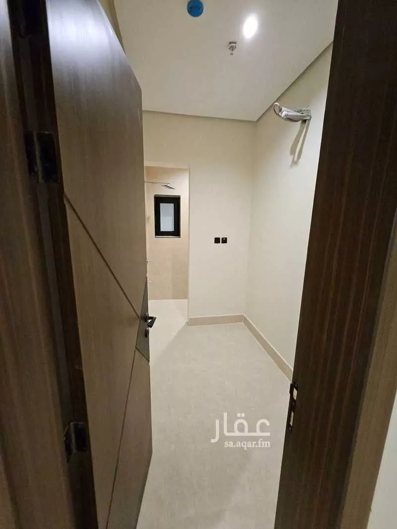 شقة 3 غرف في طيبة 18