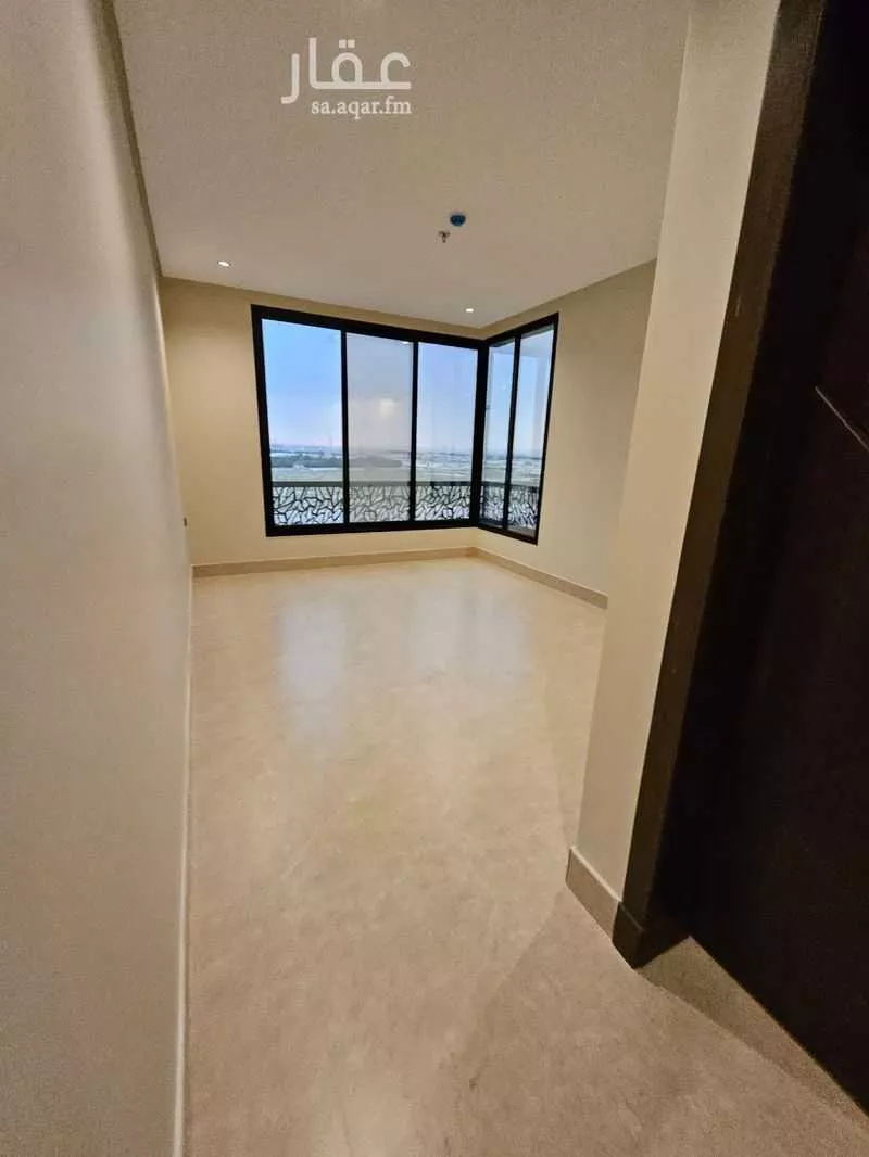 شقة 3 غرف في طيبة 23