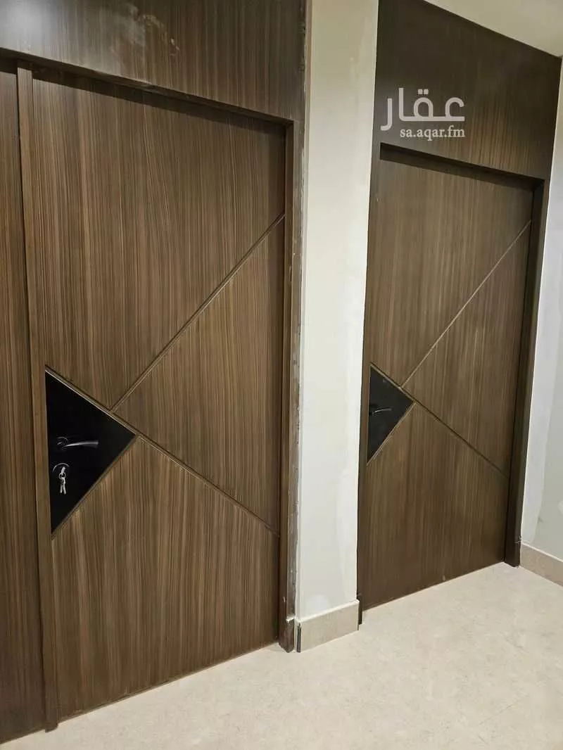 شقة 3 غرف في طيبة 5