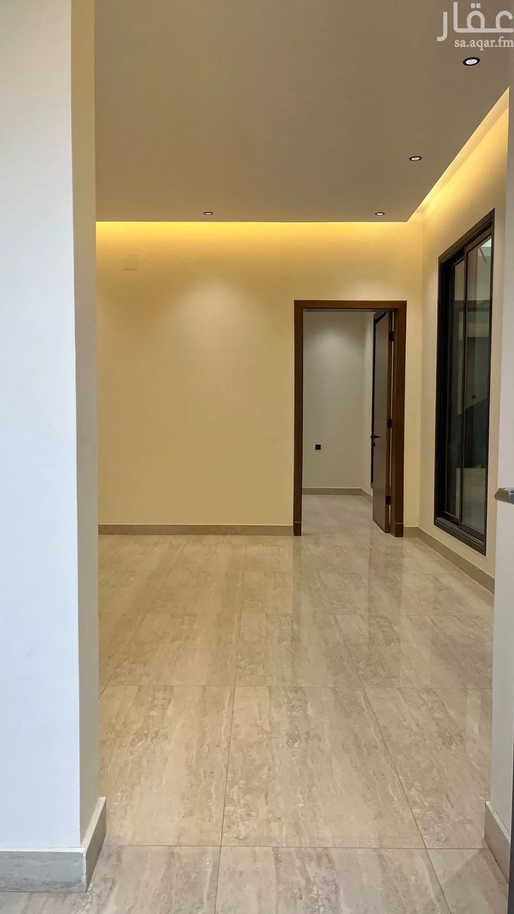 شقة 5 غرف في عكاظ 19