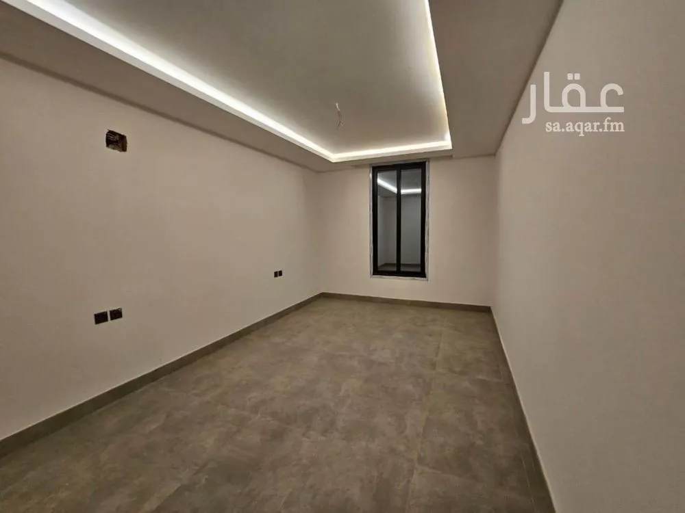 3 bedroom apartment in Al Malqa 5