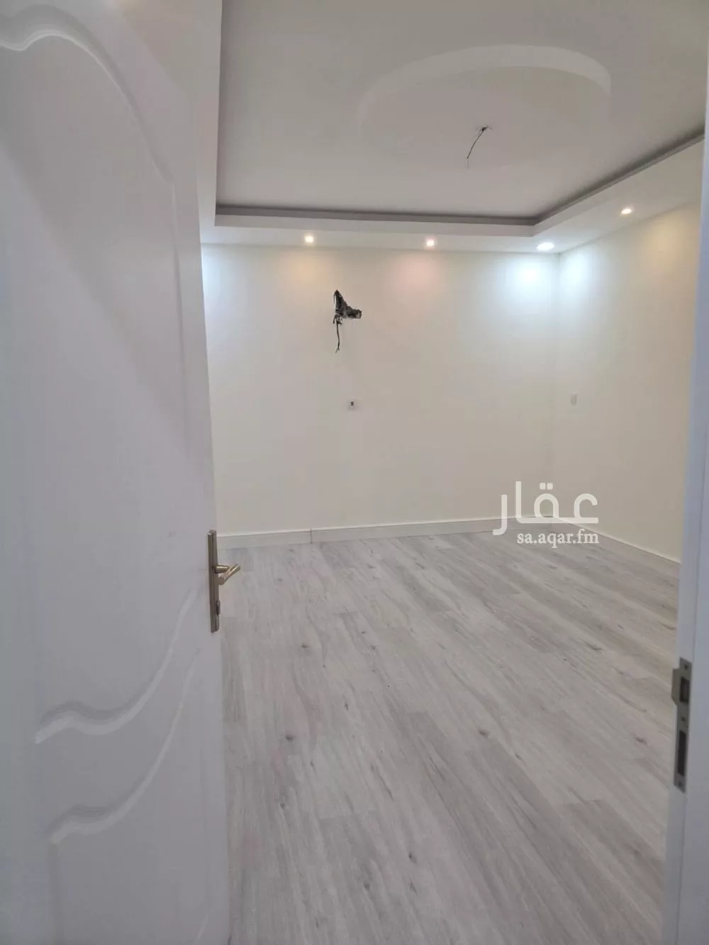 فيلا 6 غرف في الشعلة 23