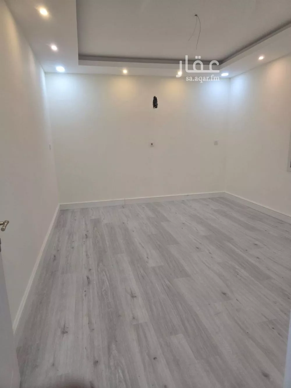 فيلا 6 غرف في الشعلة 5