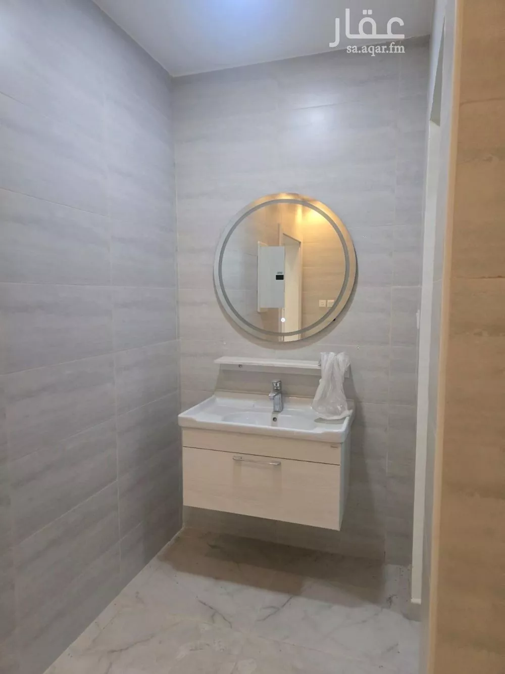 فيلا 6 غرف في الشعلة 8