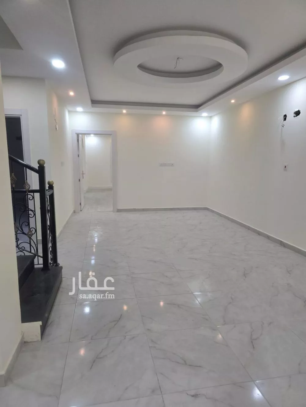 فيلا 6 غرف في الشعلة 10