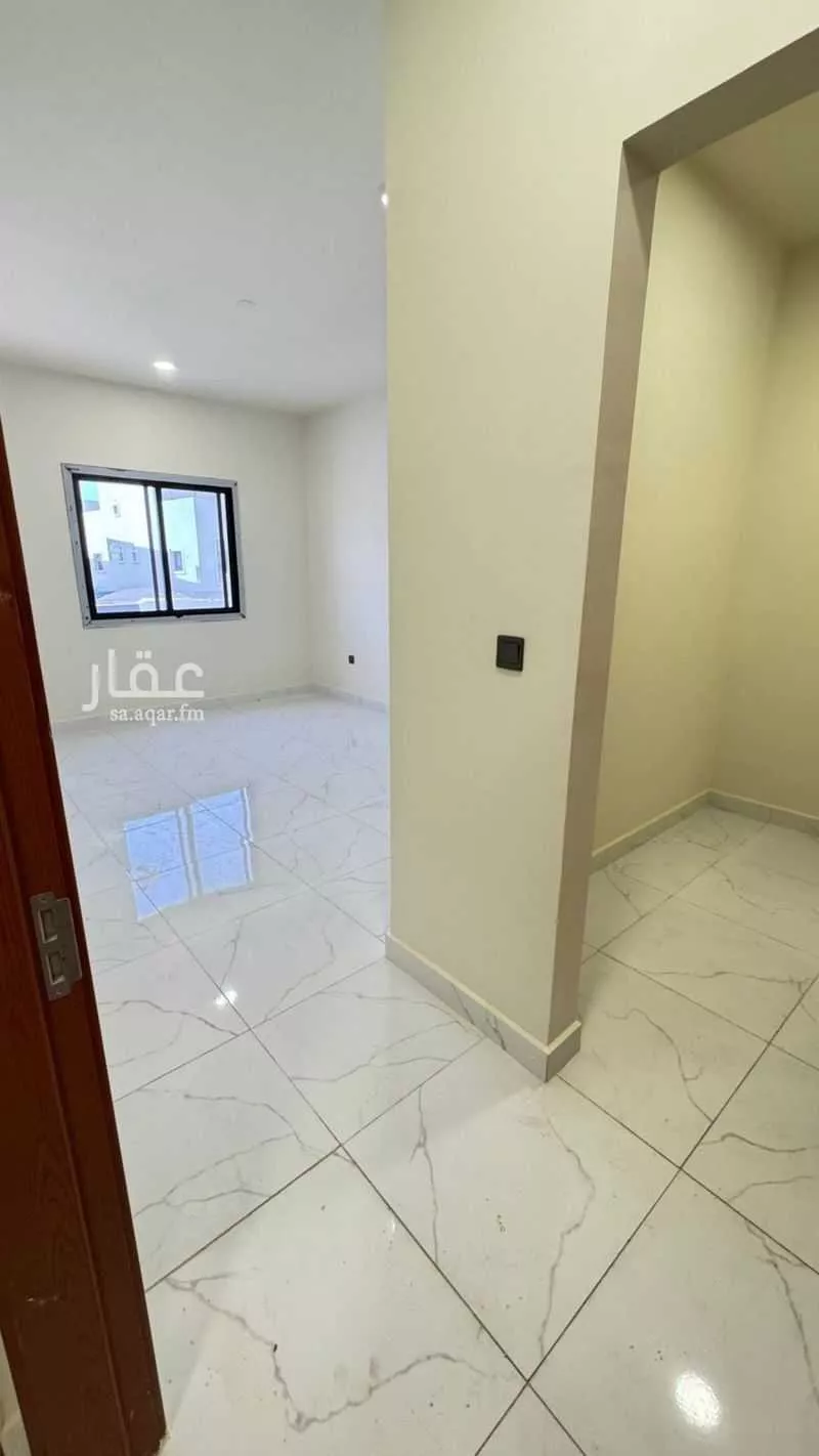 فيلا 10 غرف في الشرق 28