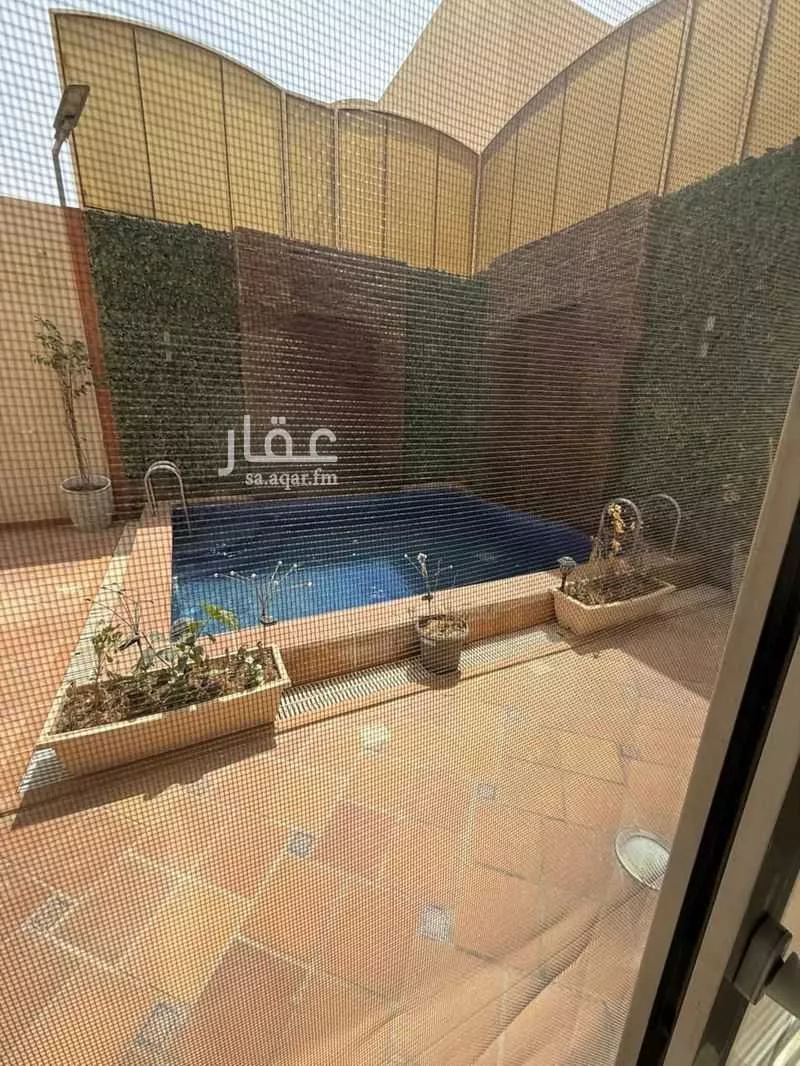 5 bedroom villa in Al Yasmin 16