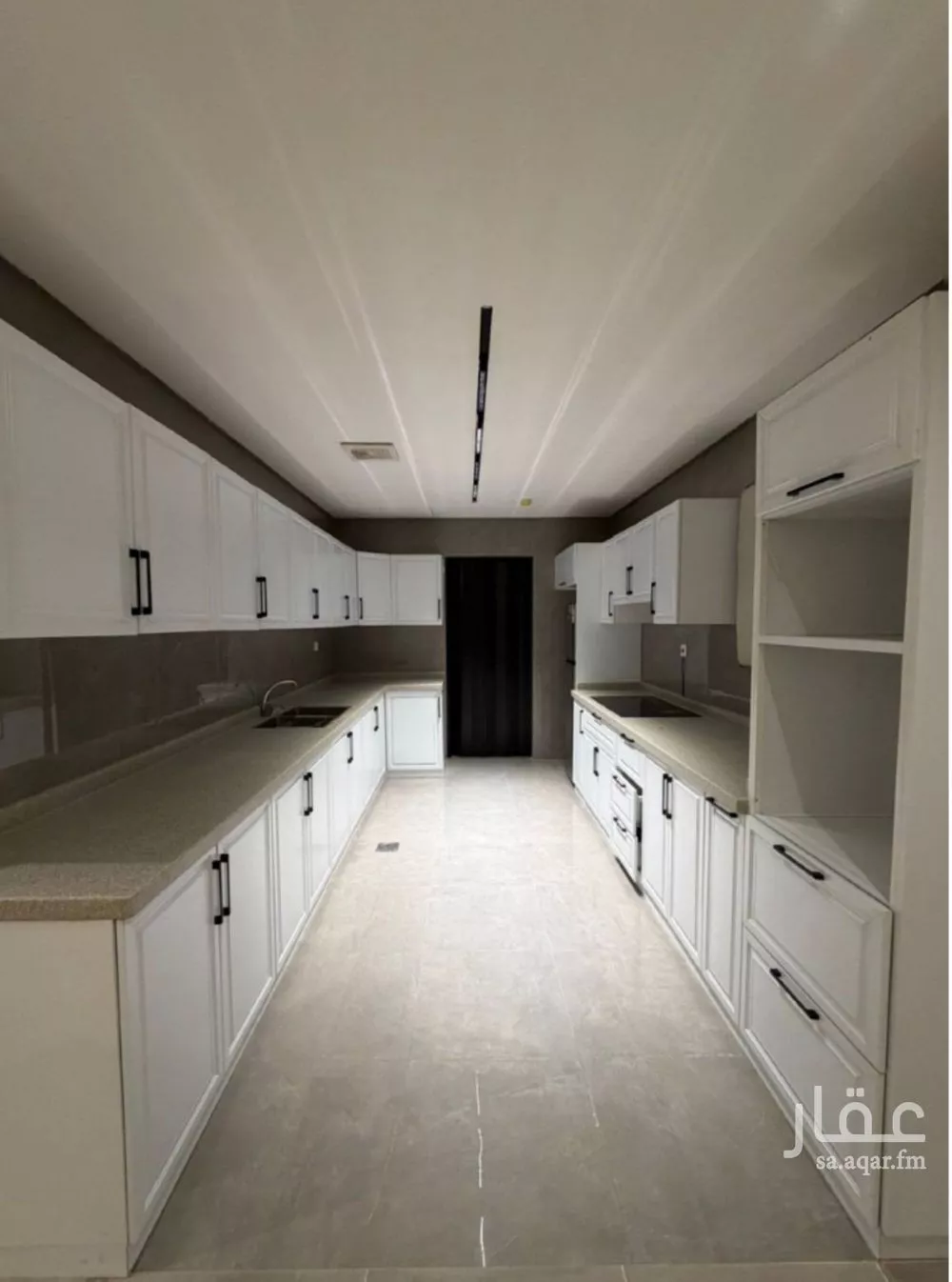 3 bedroom apartment in Al Malqa 4