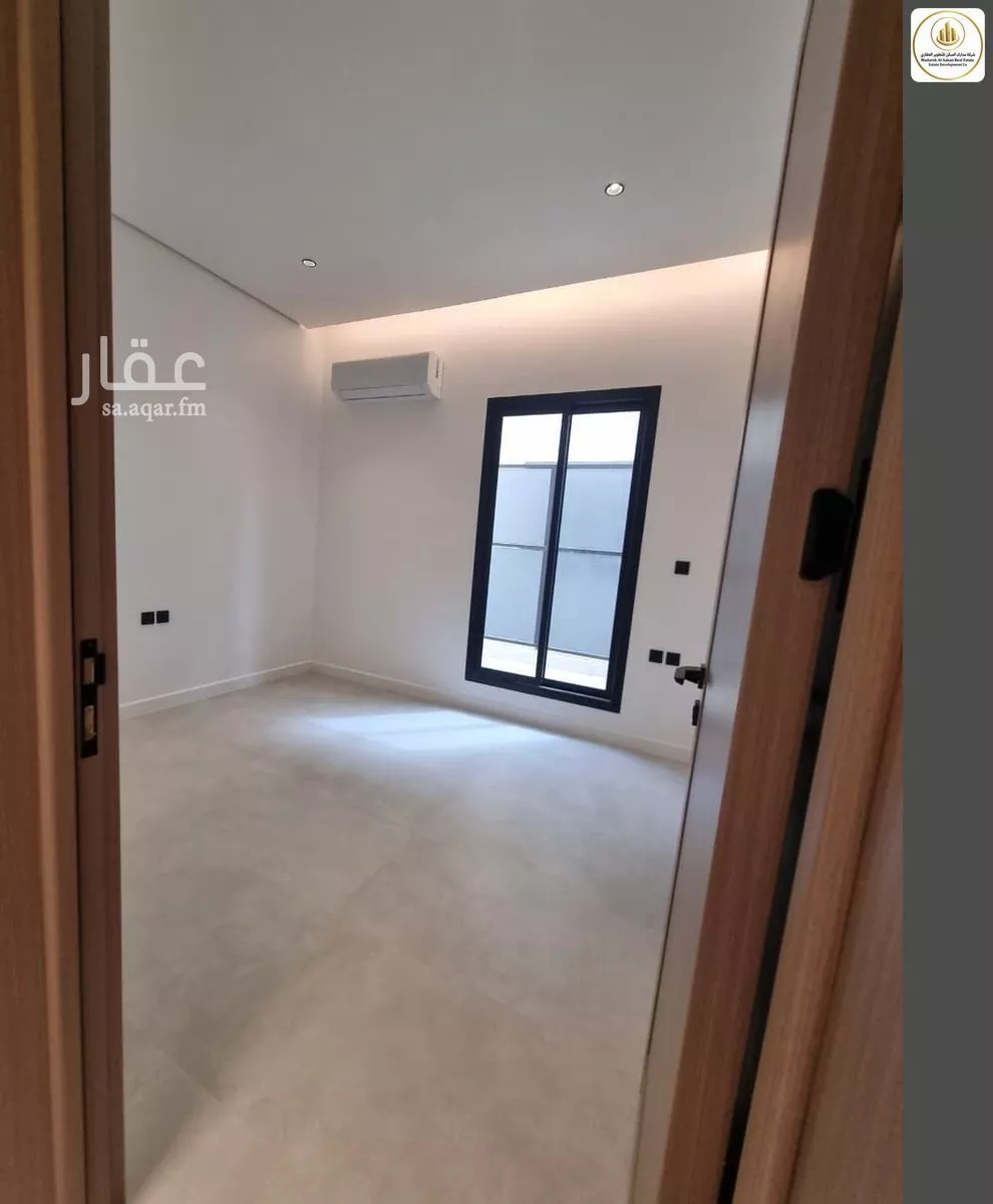 شقة 6 غرف في النرجس 5