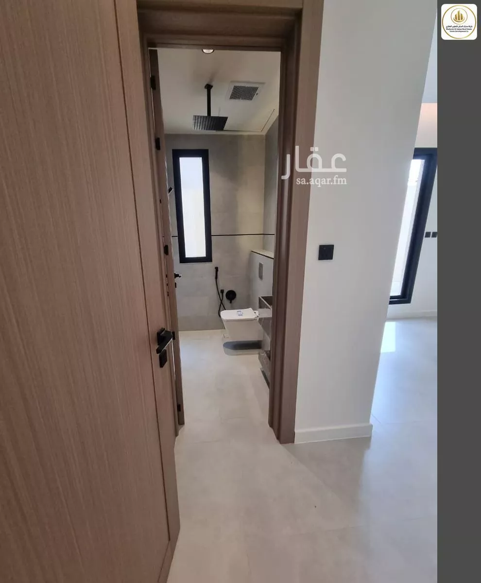 شقة 6 غرف في النرجس 8