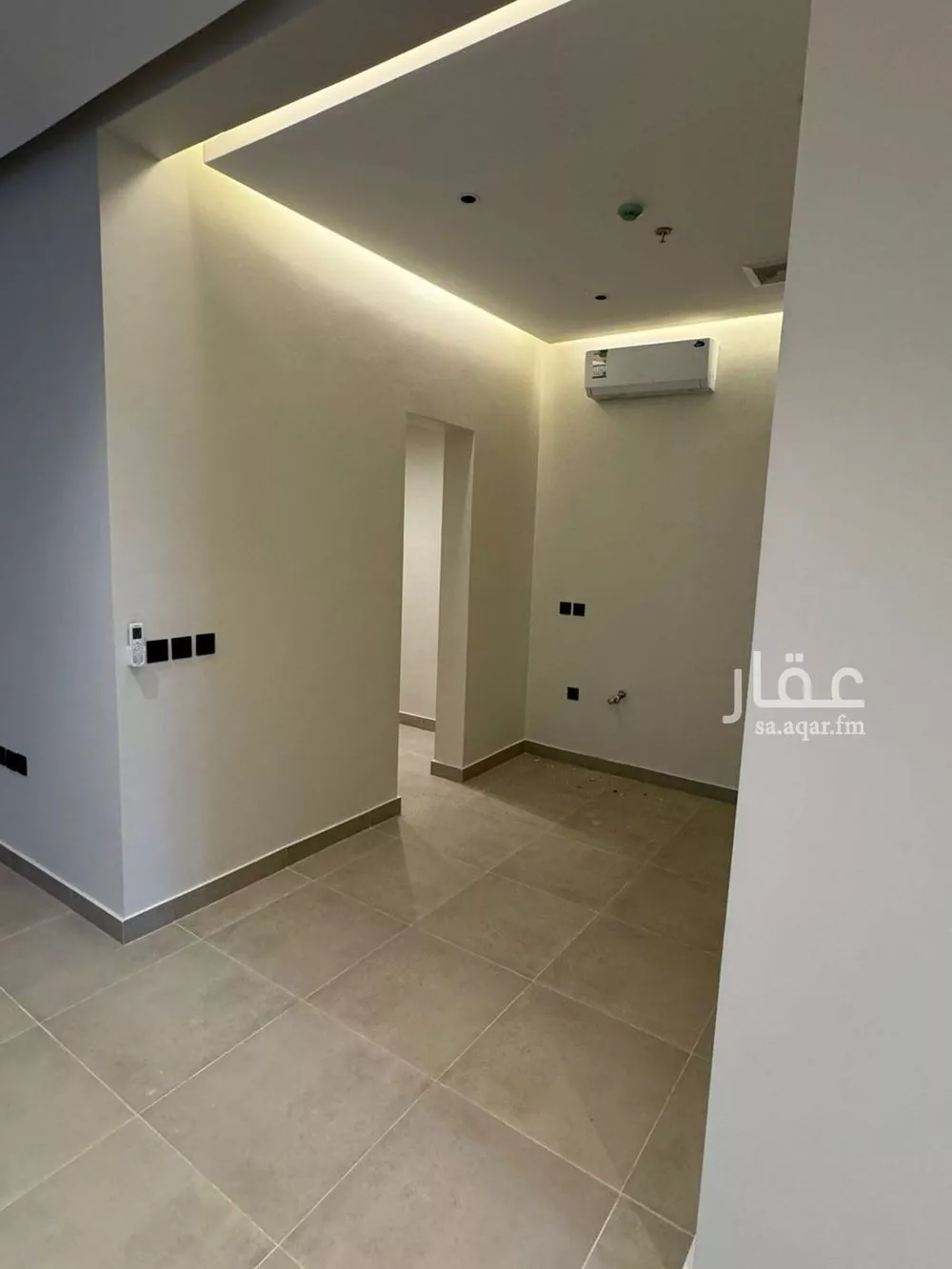 شقة 3 غرف في الملقا 12