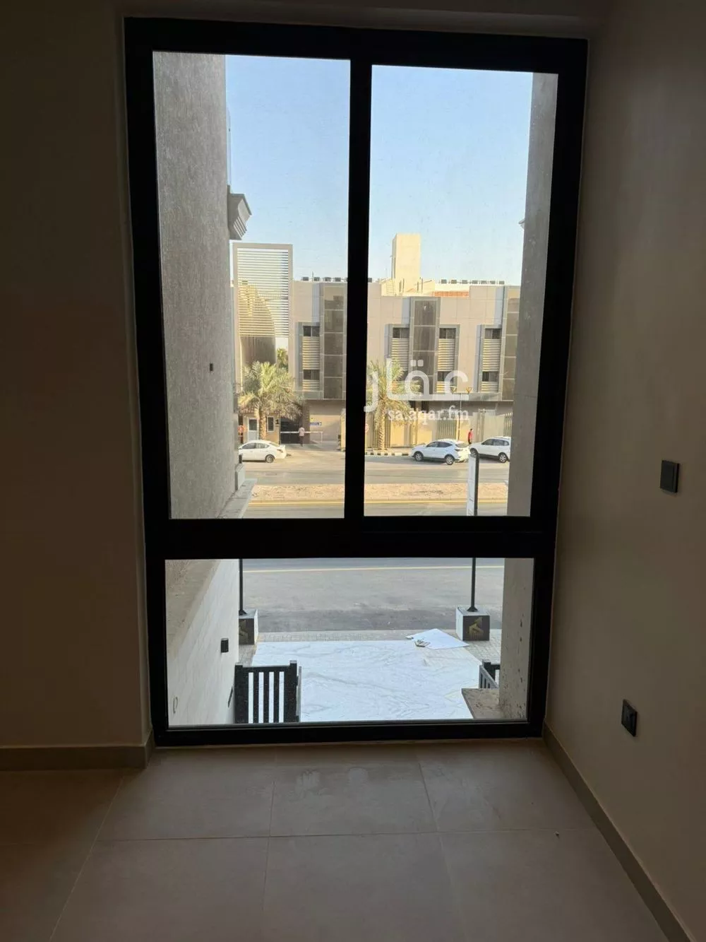 شقة 3 غرف في الملقا 14