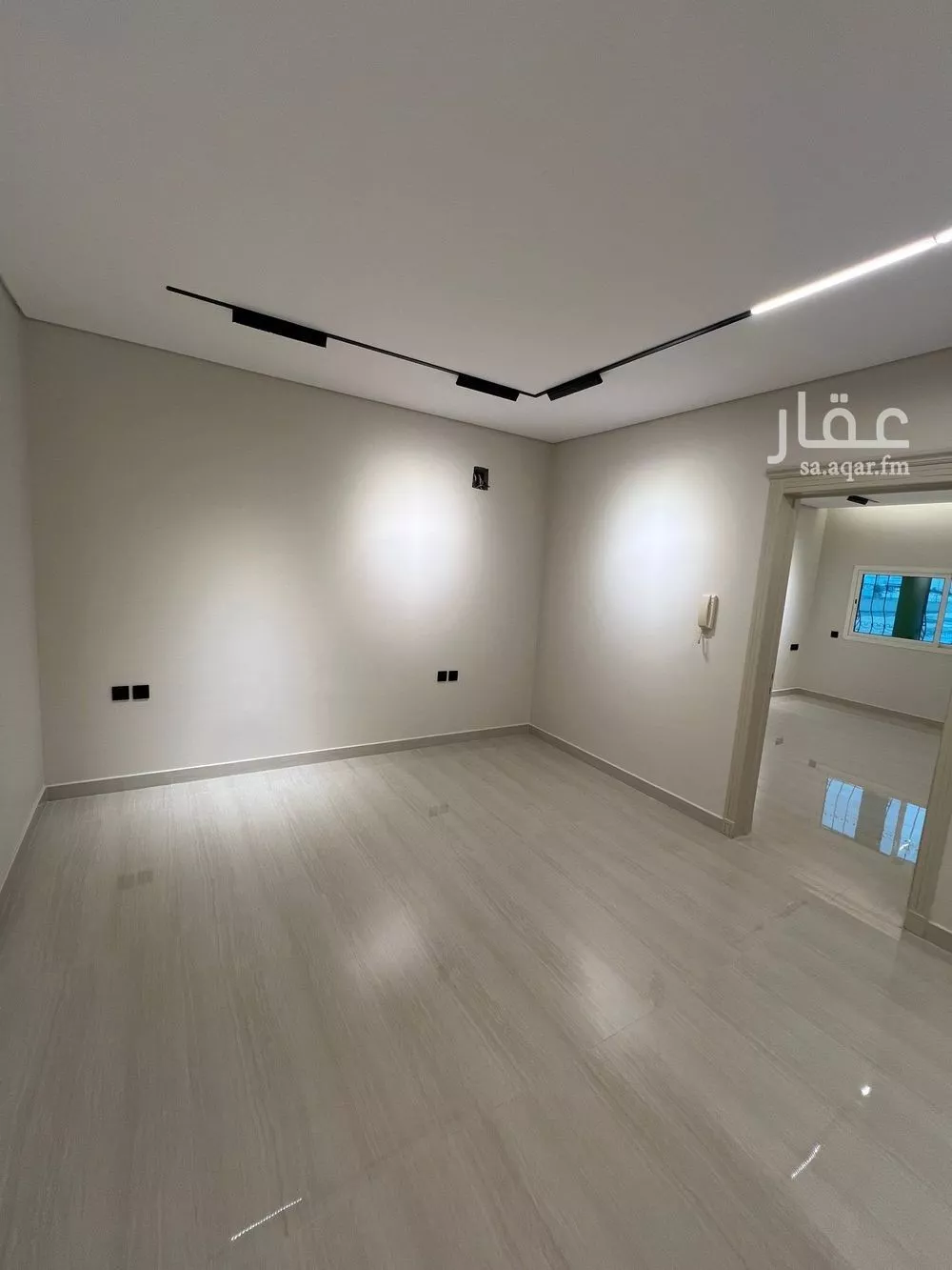 شقة 4 غرف في الملك عبدالله 4