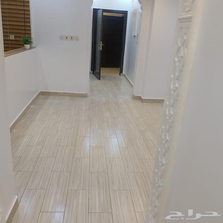 شقة 5 غرف في الخضراء 24