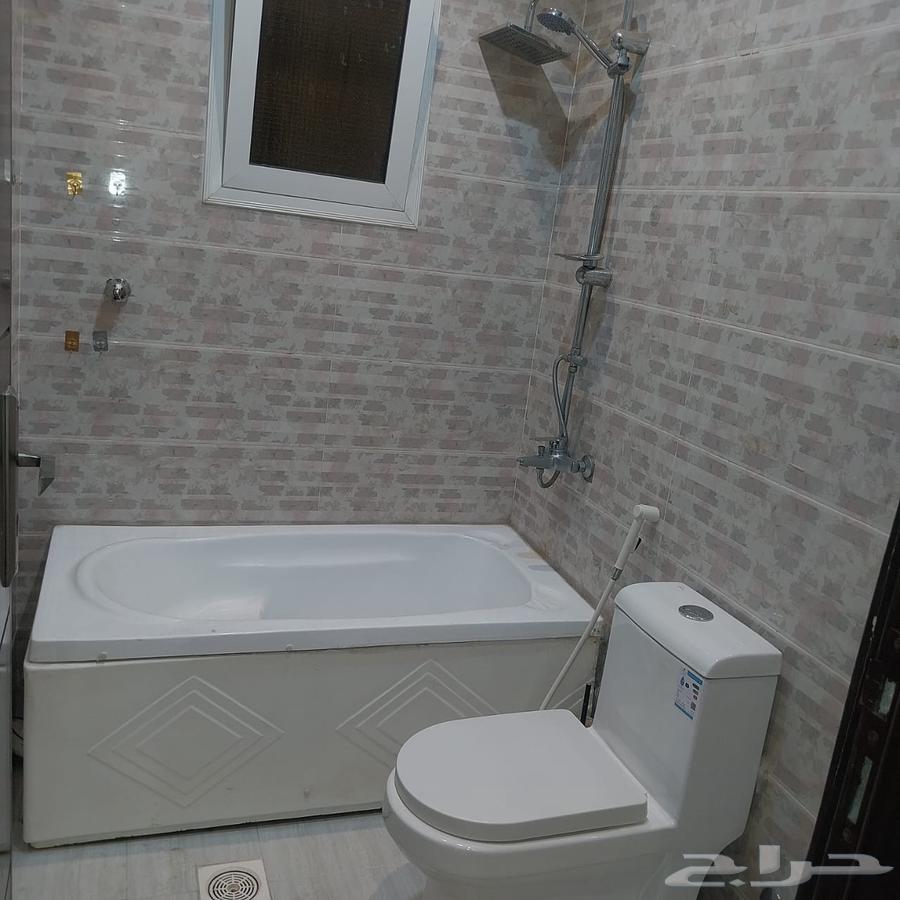 شقة 5 غرف في الخضراء 28