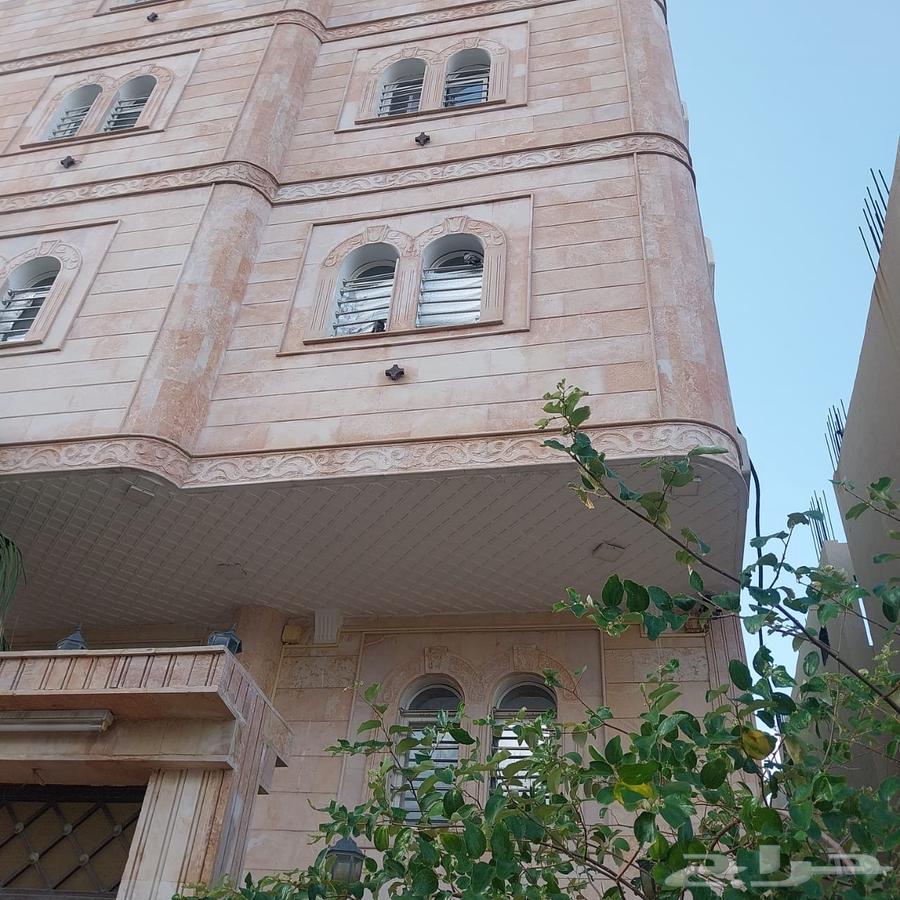 شقة 5 غرف في الخضراء 35